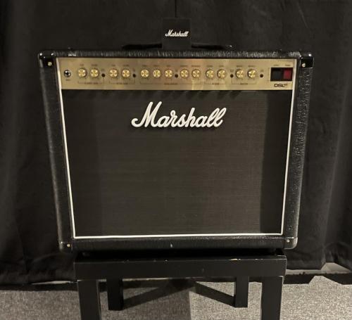 Marshall DSL40 - Front